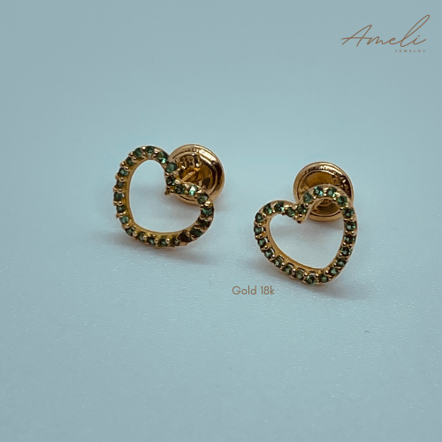 GREEN HEART EARRIGNS