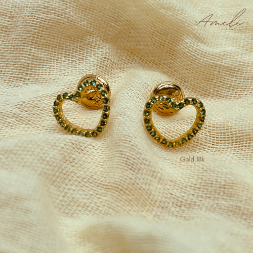 GREEN HEART EARRIGNS